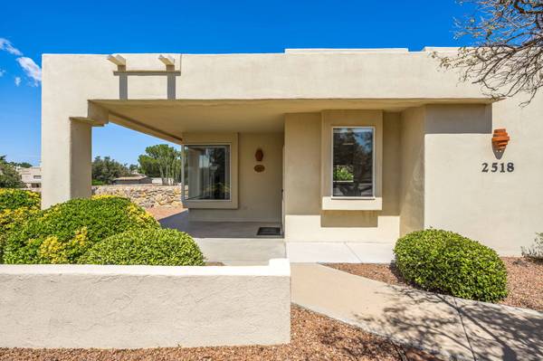$405,000 / 3br - 1976ft2 - PISCINA!!!!  3 Dormitorios 2 Baños 1976 Pies Cuadrados!!!!!!  LLAME A RON BRUDER!!! (Las Cruces NM)63861850361217121