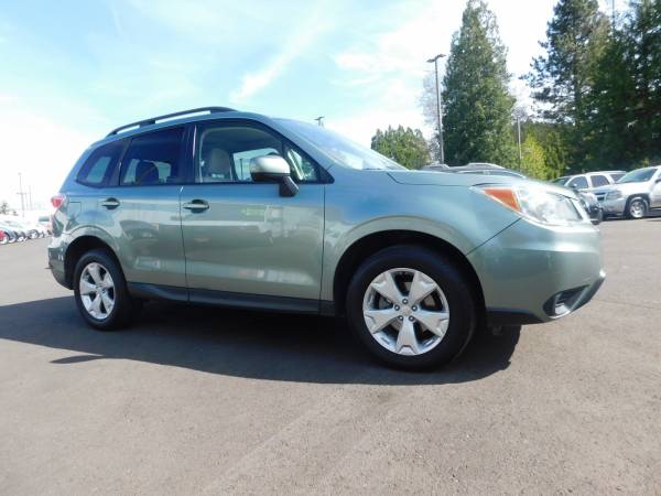 2015 Subaru Forester AWD All Wheel Drive 2.5i Premium Sport Utility 4D SUV 1