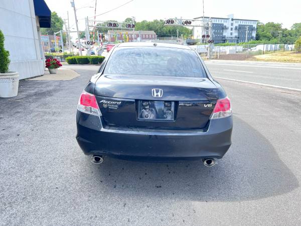 Clean - $4,750 (Quincy)63615315089025124