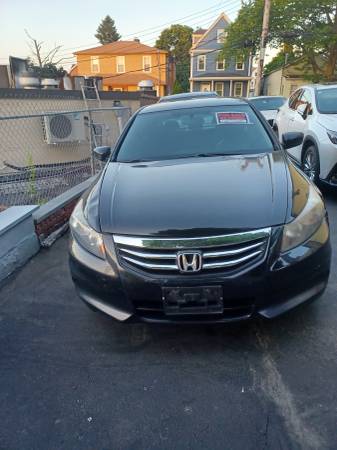 Car for Sale - $2,900 (Mount vernon)63654723433219120