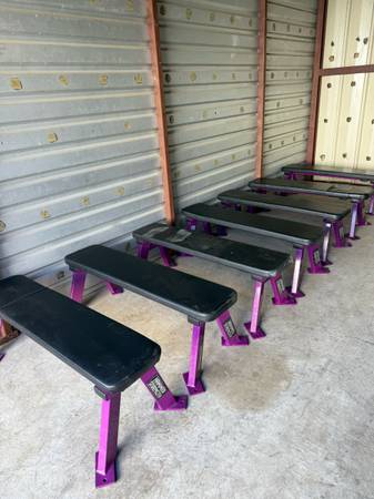 Hammer Strength Dumbbell Benches 1
