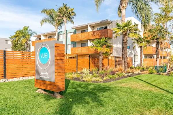 $1,985 / 1br - 700ft2 - Gorgeous 1x1 at $1985 (alameda)63994099958787120