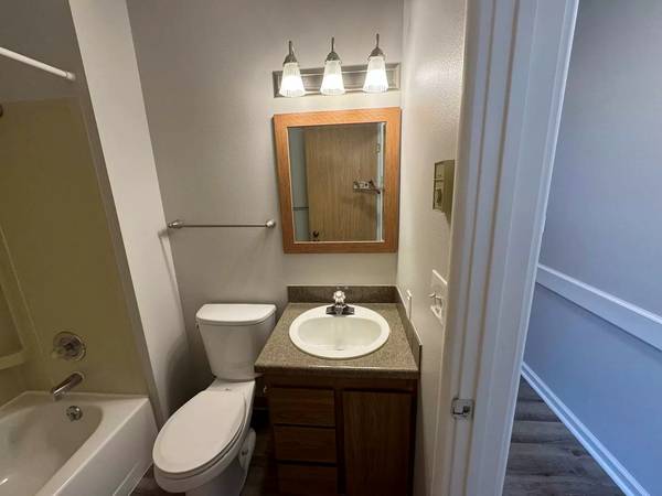 $1,225 / 1br - 616ft2 - Look & Lease Today, Receive $500 off One Month's Rent! Historic Buildi (Spokane)63969876434563122