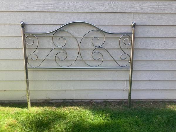 Silver Queen Headbord 1