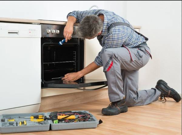 Helper for small repairs and small deliveries 1