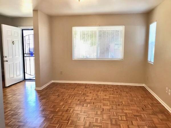 $2,450 / 3br - 3 bed 1.5 bath Townhouse in Richmond -- AVAILABLE NOW!!! (richmond / point / annex)63880135530113120