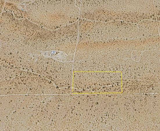 $12.500, 5 acres en venta en Gateway Acres Tract 4, lote 123 (Dolan Springs)63470399103105122