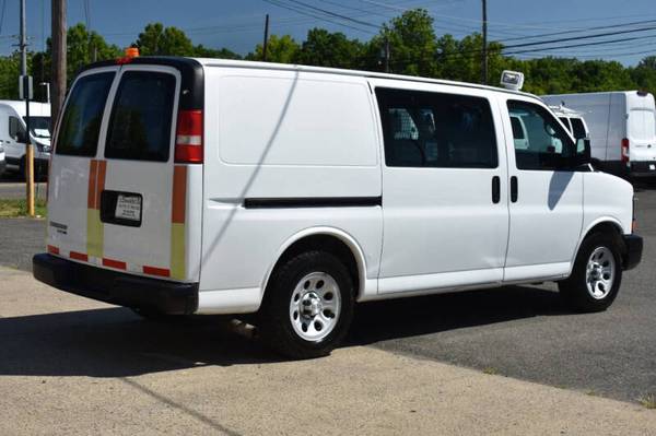 Furgoneta Chevrolet Express 1500 de carga 2014 - $15,995 (MANASSAS)63616247273475123
