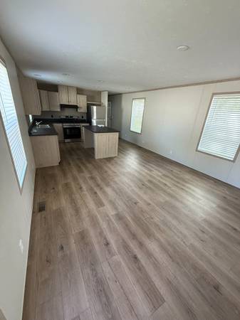 $96,000 / 3br - 1152ft2 - Mobile Home for Sale (Dubuque)63800864173571122