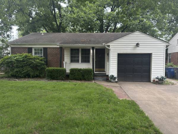 $1650.00 / 3br - 1268ft2 - Charming 3 Bed Home in Tulsa | 1.5 Bath | Available 09/01 | $1650/mo63982126178435120