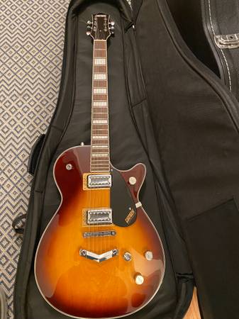 Gretch Electromatic Hardbody Guitar with Gig Bag 1