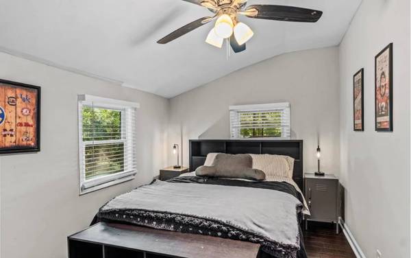 $1,000 / 1br - 700ft2 - GREAT 1 BEDROOM COTTAGE 5 MINS TO UGA & DOWNTOWN ATHENS (Athens, GA)63792067585281120