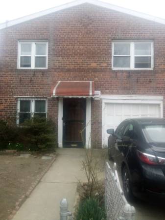 Convenient 2 BR 1 Ba LivR Kitchen 1