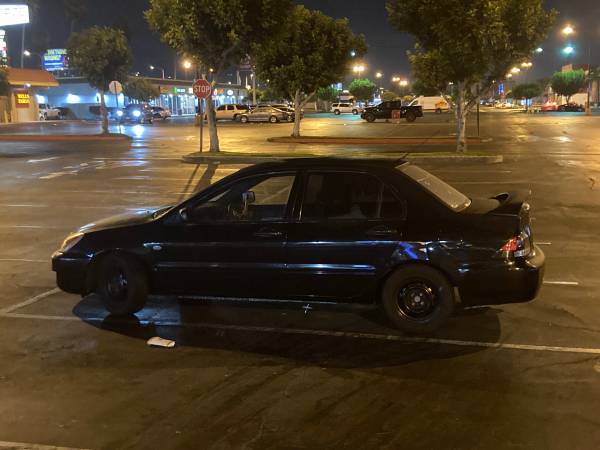Mitsubishi Lancer 2005 - $2,500 (Los Ángeles)63618285378307121