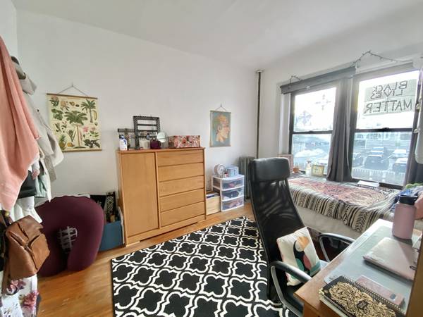 $3,200 / 1br - Allston 1 Bed Split/1 Bath Brownstone | Harvard Ave (Allston)63817587313539120