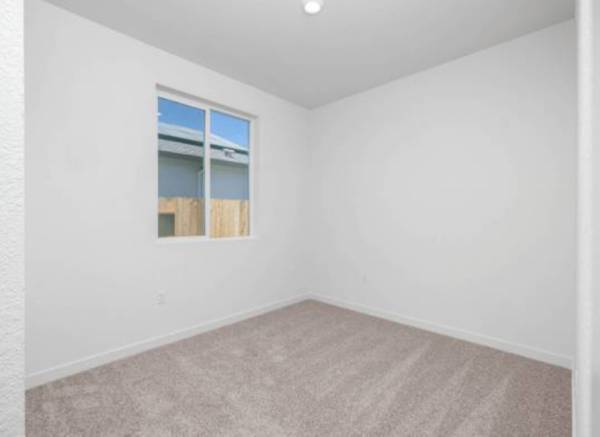 $2,235 / 3br - 1122ft2 - Time is running out - Hurry in before his 3br is GONE! (Sacramento)64043496161539123
