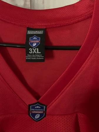 Steve young jersey - $30 (Riverbank)63471299134337121