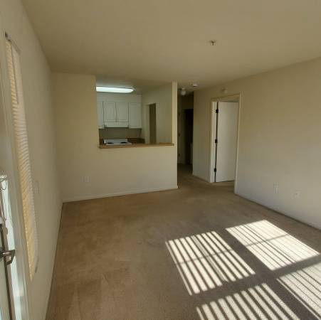 $1,800 / 1br - 600ft2 - 1Bedroom Balcony Downtown Pinole (hercules, pinole, san pablo, el sob)63657913640065122