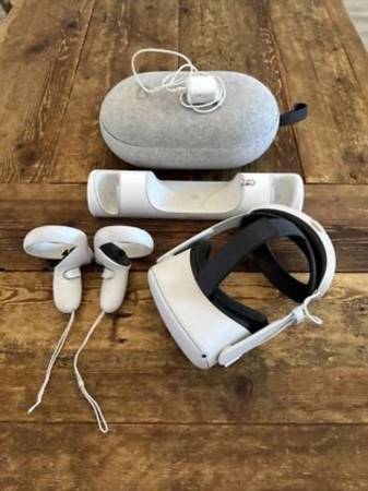 Meta Quest 2 with 50 games/3D movies /Adult VR 1