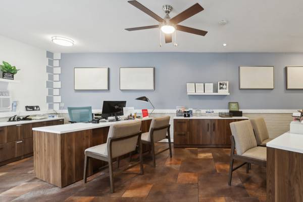 $2,180 / 1br - 621ft2 - Large Patio/Balcony, On-Site Maintenance, 1/bd (alameda)63845956392195122