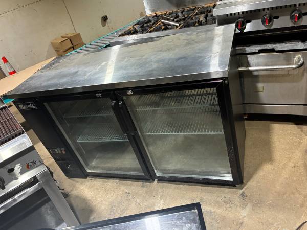 5 ft back bar refrigerator  restaurant equipment 1