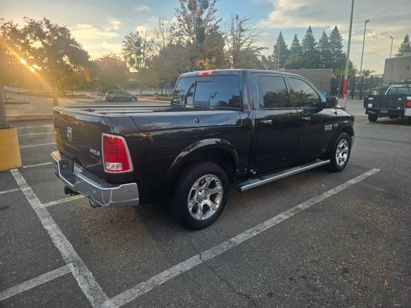 2017 RAM 1500 Laramie - Photo 6