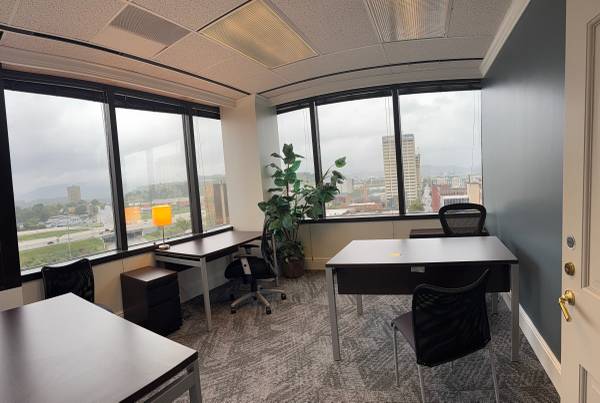$1,592 / 157ft2 - Move-In Ready Offices to Inspire Your Workday; from $699 and UP (Downtown Chattanooga)63993078571778120