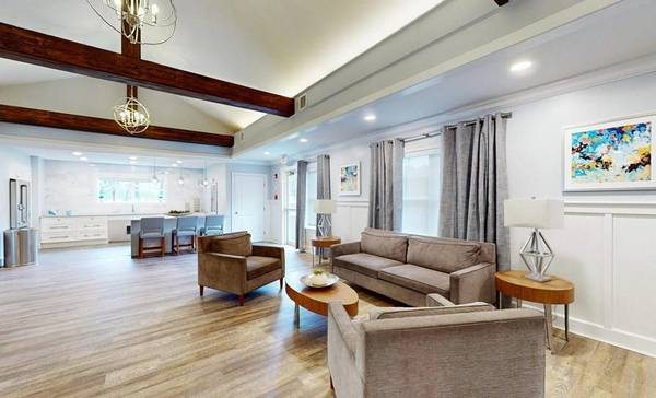 $3,093 / 3br - 1210ft2 - Tennis courts*, Washer and dryer, Airbnb-friendly, Playground (Norwood)63996690980354123