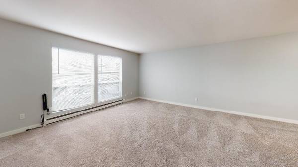 $1,675 / 1br - 678ft2 - Servicios de Paquetería, 1/BD 1/BA, en Renton WA (10408 Southeast 174th Street, Renton, WA)63890096621059121