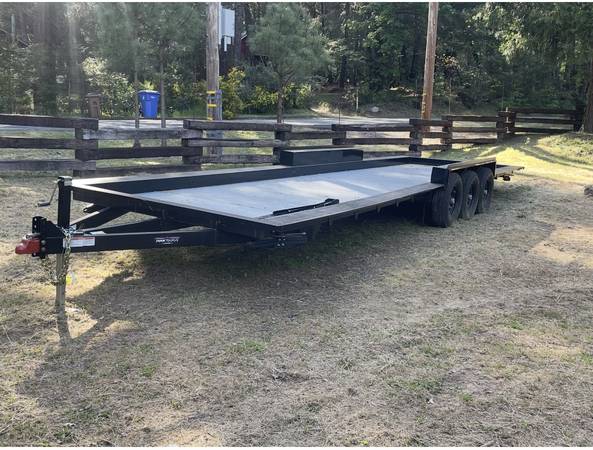 30’ Iron Eagle PAD tiny house trailer 1