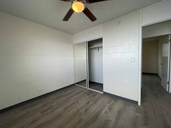 $2,040 / 2br - 650ft2 - Move In Special Must SEE Two Bedroom Renovated (94-111 Pupunohe St, Waipahu, HI)63939664757122122