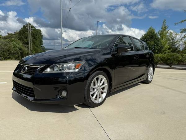 2013 Lexus CT 200h 1