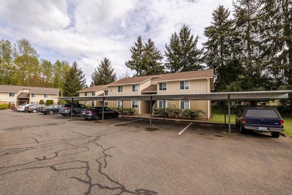 $1,600 / 2br - 865ft2 - Spacious Floor Plans, Disposal, ADA Units Available, Dishwasher63934420391427123