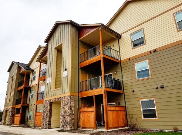 $1,595 / 1br - SE Albany Modern 1 Bedroom - Pet Friendly - Ceiling Fans - AC63851667749121122