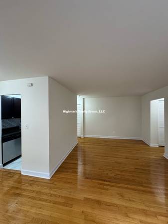$1,450 / 1br - 🌷🏡🌊The Lake-home Glow ✨ Spacious 1BD Retreat🌷🏡🌊 (Chicago)64041809598595123