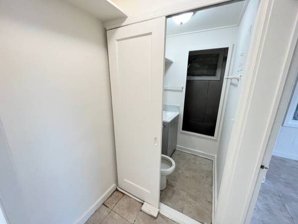 $1,350 / 2br - 450ft2 - 266 N. School St. SEC 8 OK! Ground floor 2 Bed 1 Bath Available Now! (Honolulu)63939529837699123