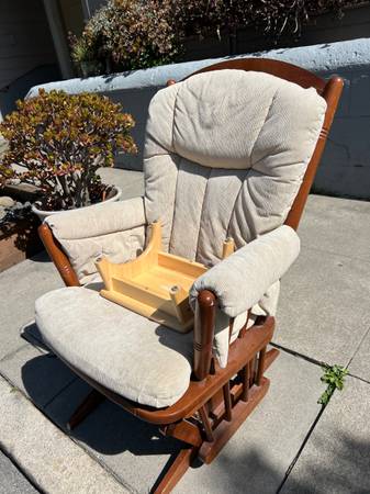 Rocking chair/glider 1