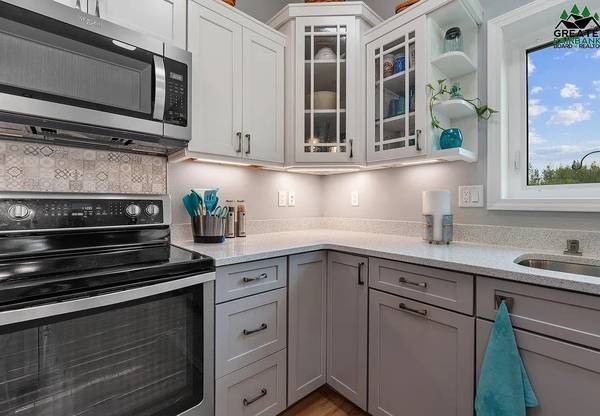 Skilled Carpenter Needed 1