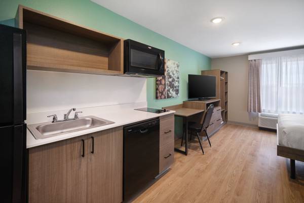 $1,099 / 1br - Monthly Special - Check In Today - No Lease, No Deposit, No Worries! (3660 Sweetbriar Wy, Gallatin, TN)63673267974787122