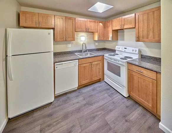 $1,632 / 1br - 496ft2 - The heart of modern living beats here: Dive into our 1 BR. (Wenatchee - Valley North Shopping Center)63894342319746123