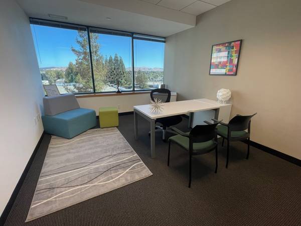 ✨Sleigh the Workday!❄️💖 1