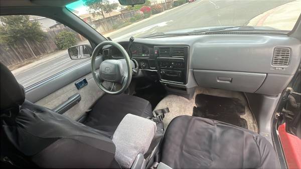 1995 TOYOTA TACOMA - $5.000 (San Diego)63440142623107124