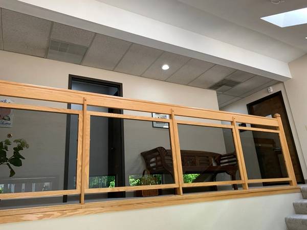 $1,095 / 520ft2 - Spacious 2-Room Office Just Minutes from the Heart of the City (Cedar Hills)63820882796417123