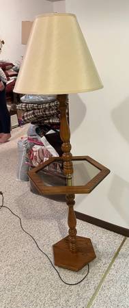 Floorlamp with Table 1