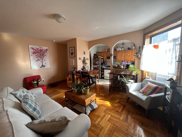$1,275 / 2br - 121ft2 - 1 dormitorio disponible en apartamento de 2 habitaciones sin ascensor (Inwood / Wash Hts)63827267818371120