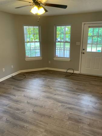 $1400.00 / 3br - 1135ft2 - *COMING SOON* Cozy Home Near WKU63846718976899124