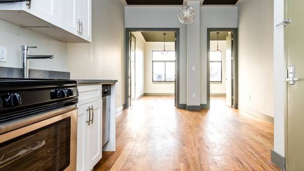 $3,500 / 3br - Renovated sunny 3bed in prime Bushwick +a/c+dishwasher+laundry (Bushwick @ Dekalb L + Knickerbocker M)63788783967875120