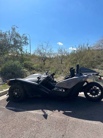 2016 Polaris Slingshot 1
