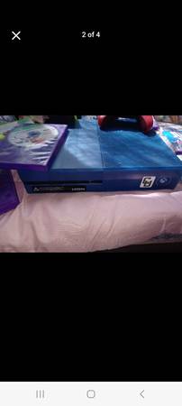 Xbox 360 games TV and two remote controllers - $20063443926340737121