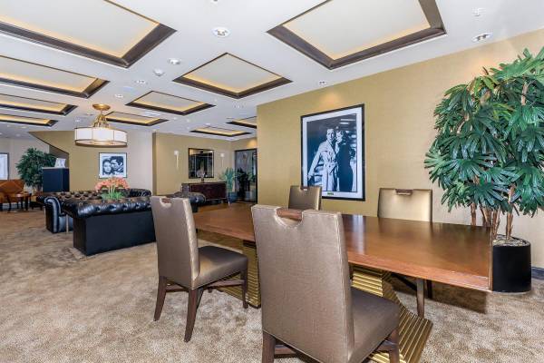 $2,289 / 1br - 565ft2 - 1/BD, Pantry, Disability Access (1026 S Broadway, Los Angeles, CA)63912983719042123